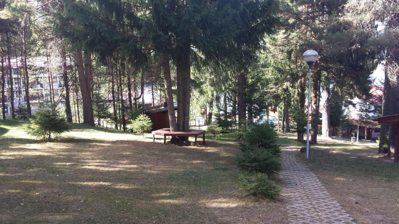 Ваканционно Селище Ива Sŭrnitsa Exteriör bild