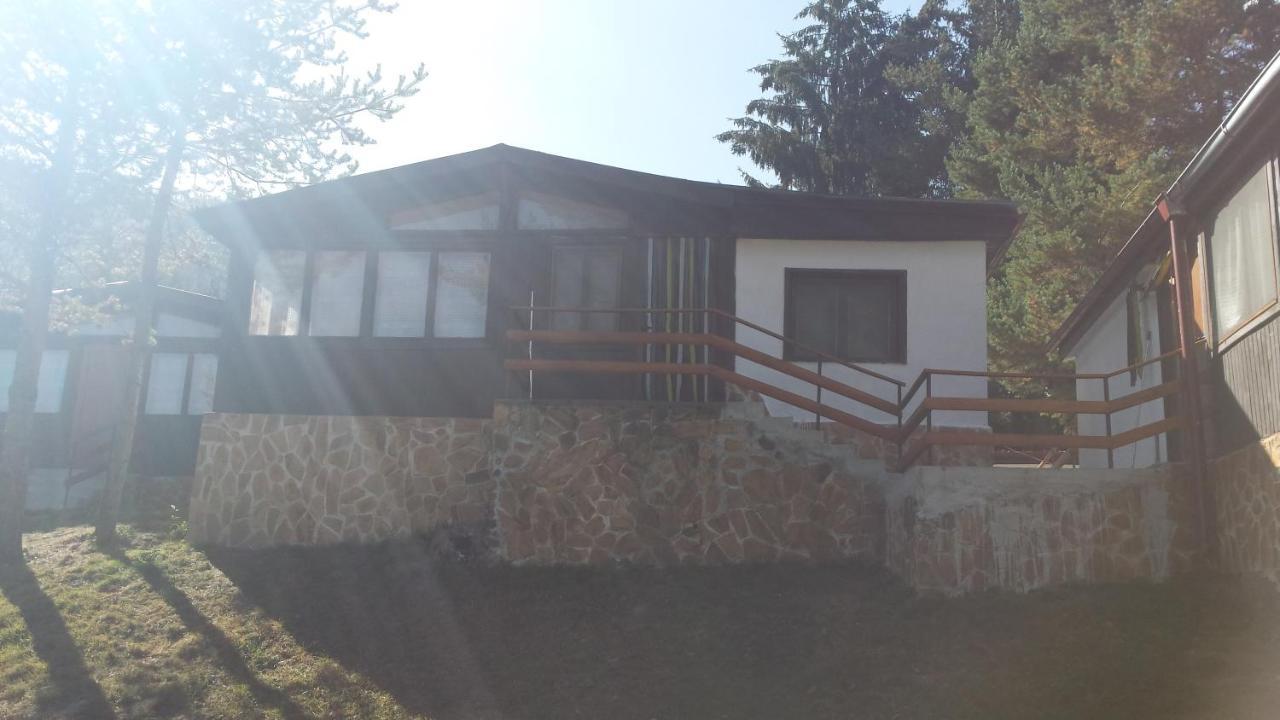 Ваканционно Селище Ива Sŭrnitsa Exteriör bild