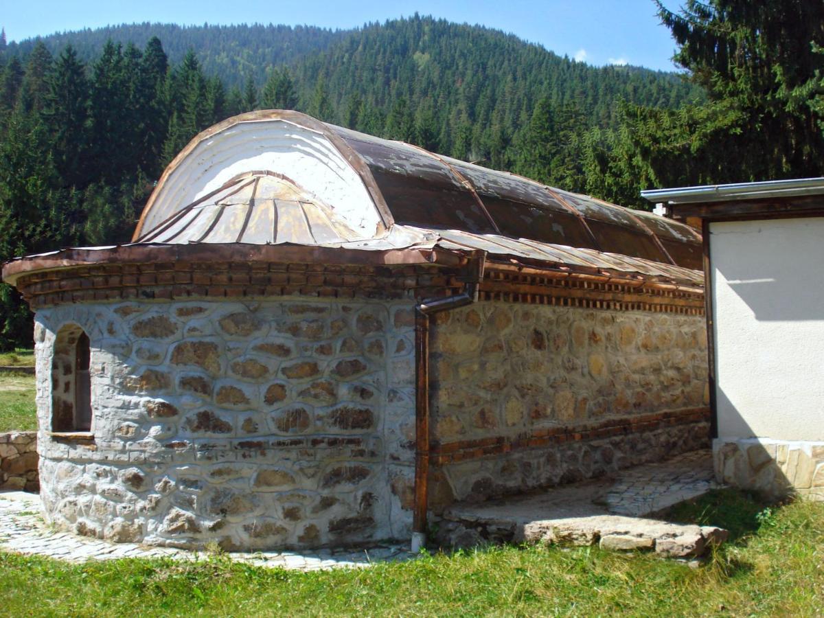 Ваканционно Селище Ива Sŭrnitsa Exteriör bild