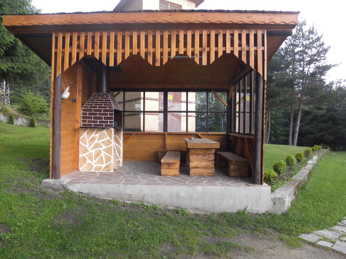 Ваканционно Селище Ива Sŭrnitsa Exteriör bild